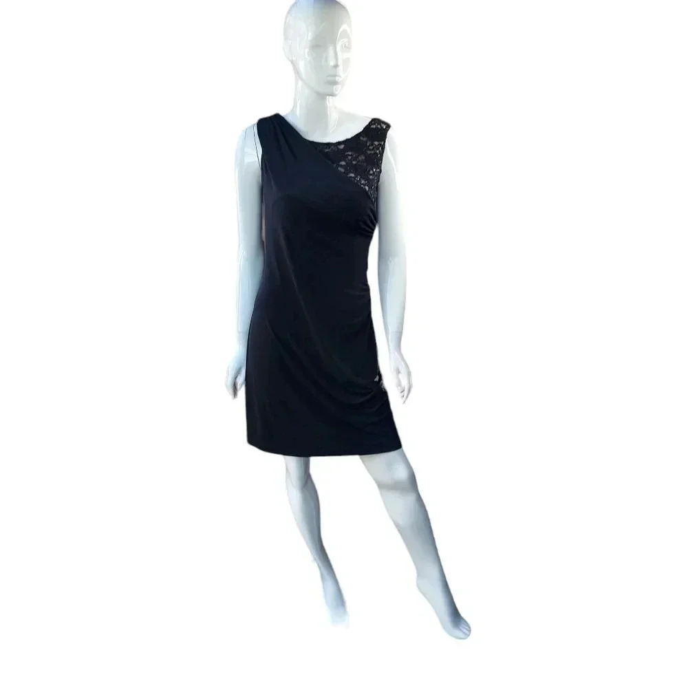Connected Petite Evening/ Cocktail Dress with Lace on Shoulder In Black Size 8P - Picture 2 of 10